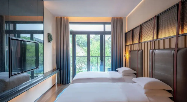 Четырёхместный номер Standard Hotel Indigo Nanjing Garden Expo by IHG