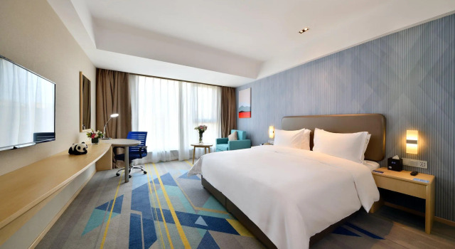 Номер Standard Holiday Inn Express Chengdu Tianhe by IHG