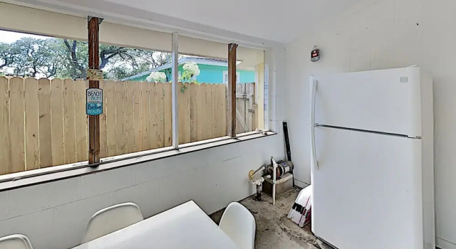 Charming Seaside W/ 2 Living Areas & Patio 3 Bedroom Home, Забронировать Дом для отпуска Виллы Рокпорт, Вилла