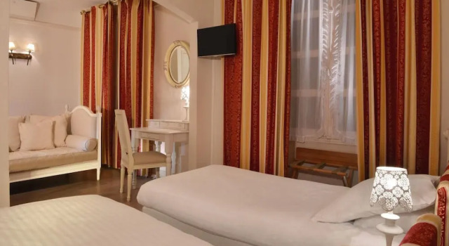 Трёхместный номер Standard Logis Lhermitage