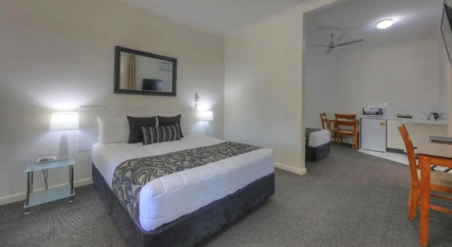 Номер Executive Heritage River Motor Inn