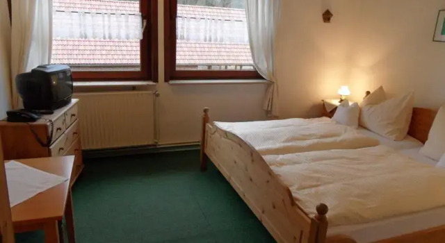 Juebberhof Landhotel Beautyfarm, Buchen Sie Hotel Hassel Niedersachsen