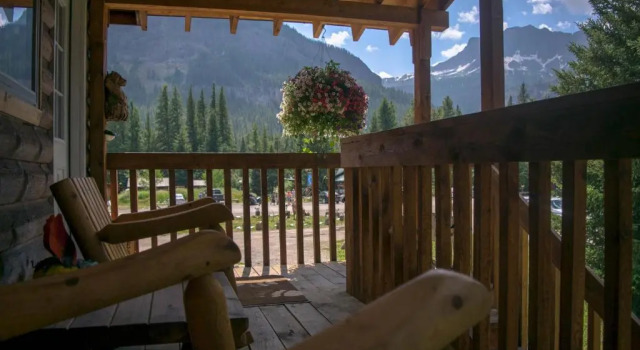 Silver Gate Lodging