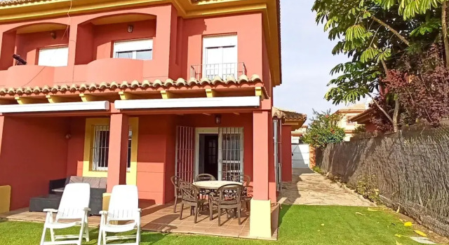 Коттедж Villa Magnolia in El Puerto de Santa Mar a