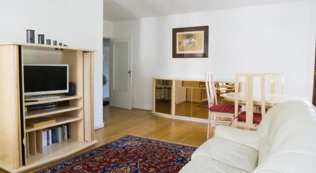 EXIGEHOME-Bel appartement avec patio à 10 min de Versailles, Book Apartment Le Chesnay 
