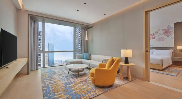 Двухместный полулюкс Hilton Garden Inn Shenzhen Guangming