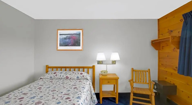 Номер Standard Super 8 by Wyndham Lake George/Warrensburg Area