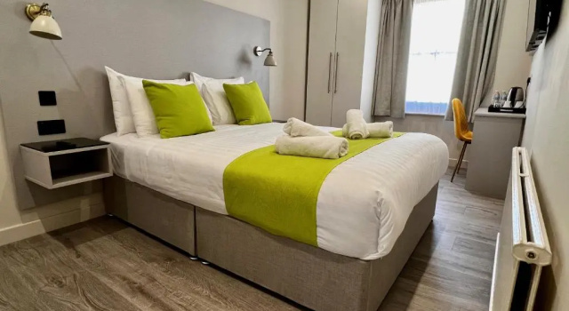 Двухместный номер Deluxe Pearl & Pebbles Eastbourne