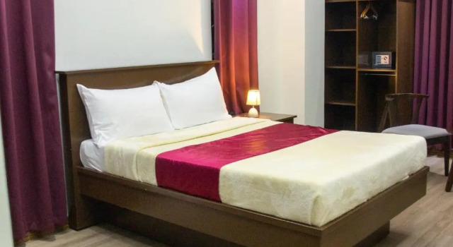A.M @ 93rd HOTEL, Book Hotel Billige hoteller i Zambales