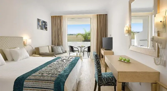 Двухместный номер Superior с балконом Olympic Lagoon Resort Ayia Napa