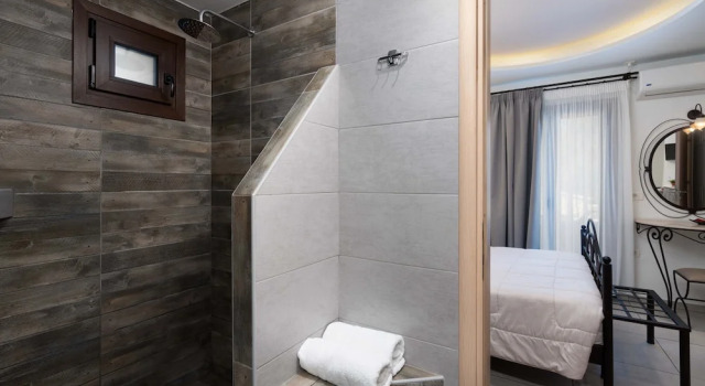 Апартаменты Classic Pithos Apartments