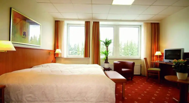 Трёхместный номер Standard Traveller Hotel
