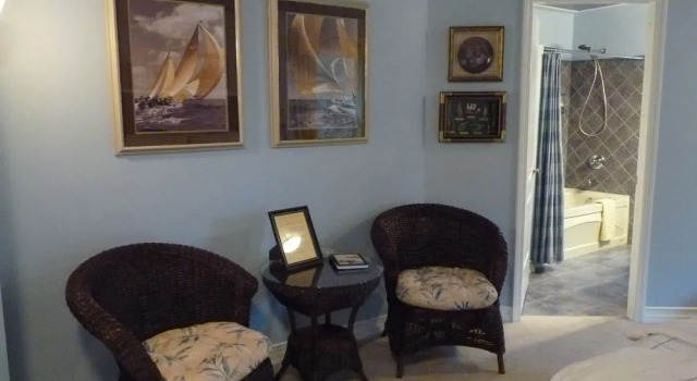 Willow Guest House A Bed and Breakfast, Buchen Sie Pension Black Creek British Columbia
