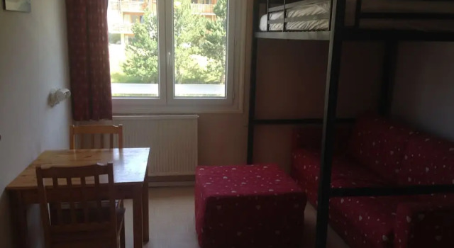 Studios Bois Aurouze Superdevoluy, Prenota Hotel Hotel a Alvernia con parcheggio, Parcheggio