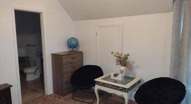 Quiet upstairs studio close to town 420 friendly, Reserva ahora Hotel Trinidad Colorado