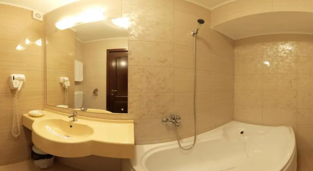 Полулюкс Hotel Dacia Sud