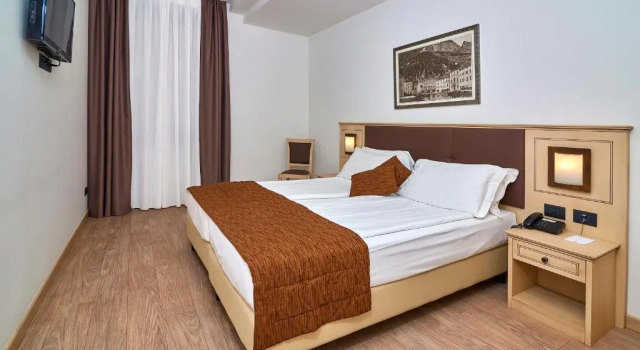 Двухместный номер Economy Hotel Europa - Skypool & Panorama