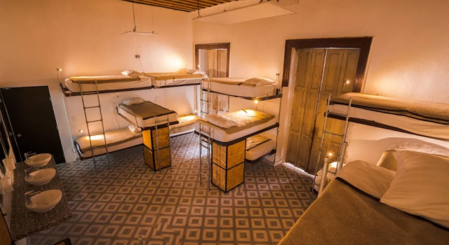 Кровать в общем номере (женский номер) Casona Poblana Hotel Puebla