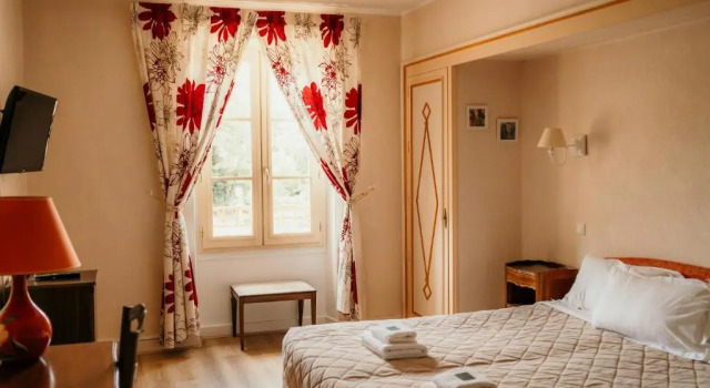 Номер Superior Le Cro-Magnon - hôtel - piscine - climatisation