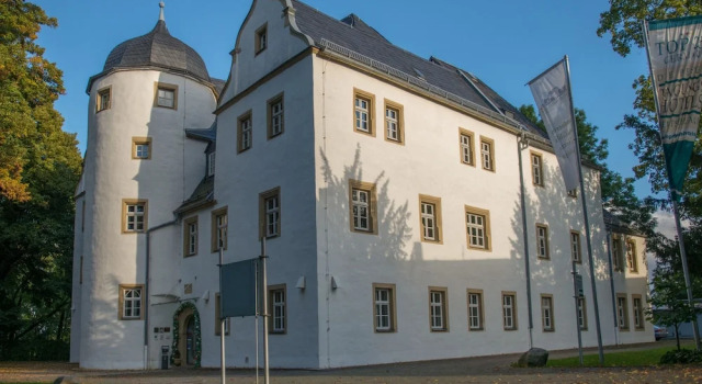Schlosshotel Eyba, Book Castle Hotels in Thuringian Forest with Breakfast, Breakfasts