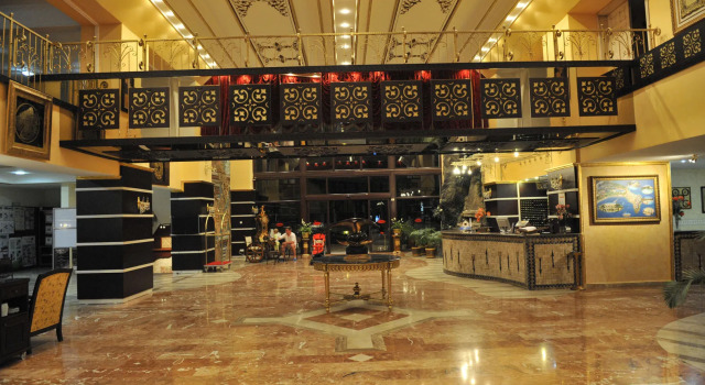 Oz Hotels İncekum Beach Resort