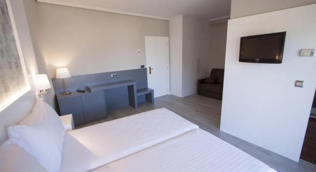 Трёхместный номер Standard с видом на море Hotel Inffinit Sanxenxo