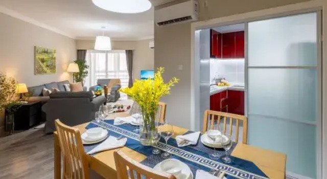 Люкс с 3 комнатами Miramar Apartment