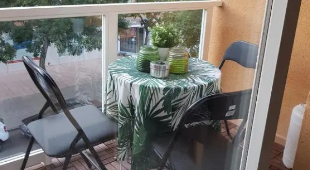 Апартаменты с 2 комнатами Lovely 2 bedroom apartment close to Denia Castle.