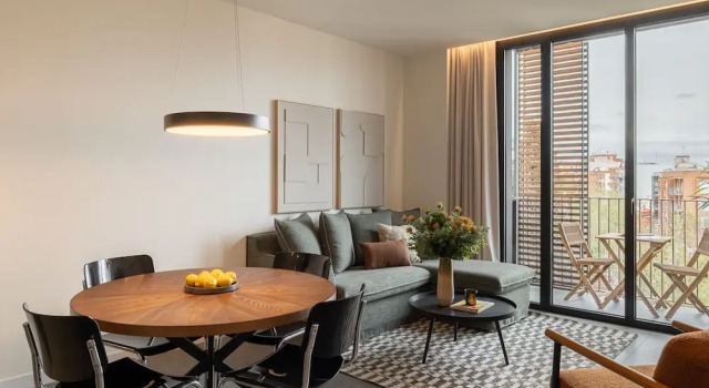 Апартаменты Sant Pau Balcony Trendy 2BR Near Avinguda Gaudí