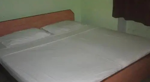 Shivakashi Guest House