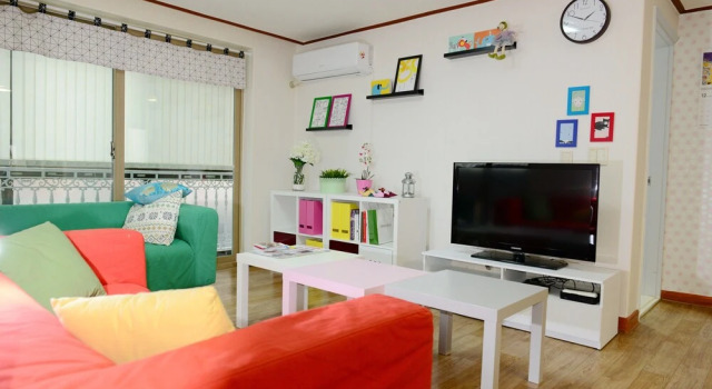 My Little Guesthouse - Hostel, Забронировать Хостел Хостелы Сеула, рядом с Магазин Butter zakka, Хостел