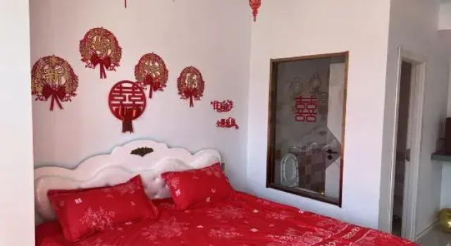 Люкс Future City Smart Hotel (Wanda Plaza)