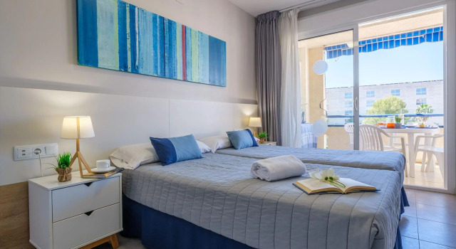 Apartamentos Estival Park
