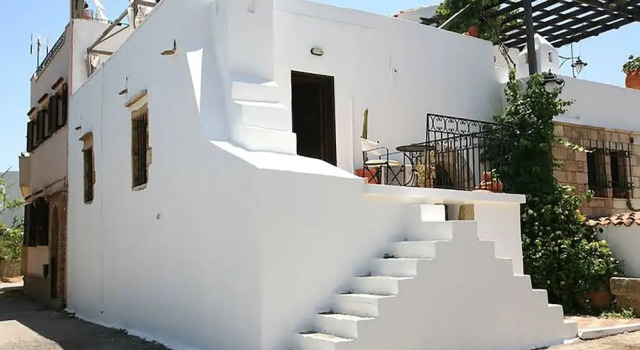 Traditional Cretan Stone House 2
