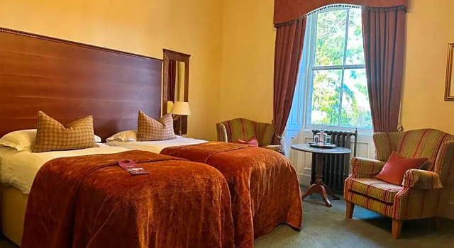 Номер Deluxe Macdonald Norwood Hall Hotel