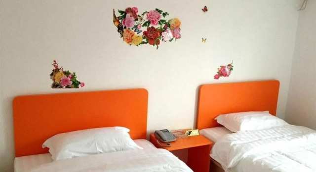 Grant Hotel - Beijing, Book Hotel Hoteller i Beijing Province med parkering, Parkering