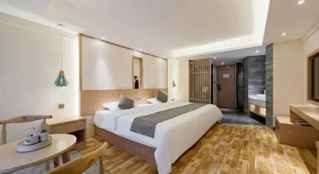 Huayi Kaiyuan Hotel (Wanda Plaza), Boek Hotel Meishan Sichuan