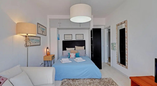 Faro Airport Flats By Homing