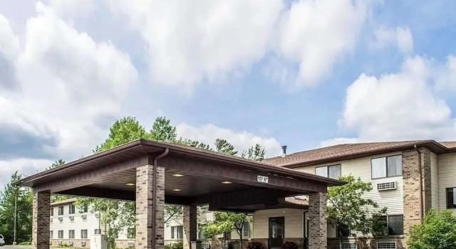 GrandStay Hotel & Suites, Boek Hotel Minocqua Wisconsin