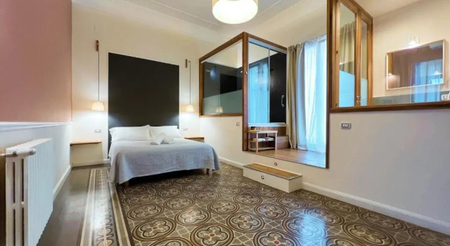 Junior-Suite Bed in Spa
