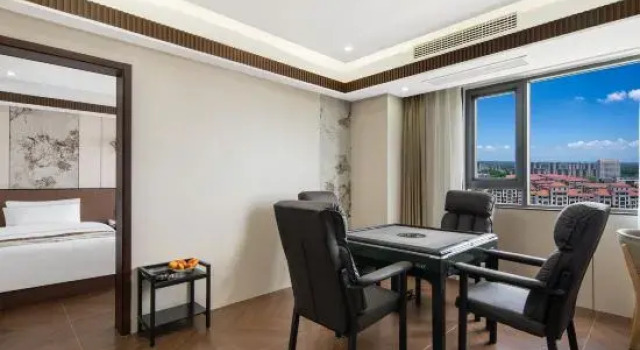 Семейный люкс Deluxe с красивым видом из окна Dongcheng Hotel
