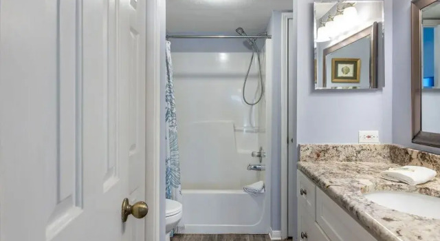 Номер Standard Ocean House 1904 2 Bedroom Condo by RedAwning