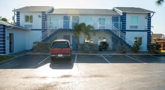 Atlantic Inn, Buchen Sie Gasthaus Mini-Hotels in Space Coast, Gasthaus