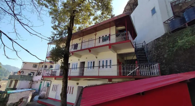 Hotel Saraswati, Rezervovat Hotel Mussoorie Uttarakhand