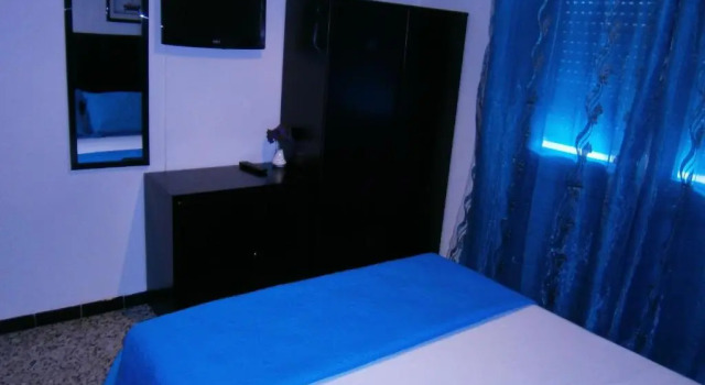 Pensión Don Pepe, Book Hotel Billige hoteller i Alt Empordà