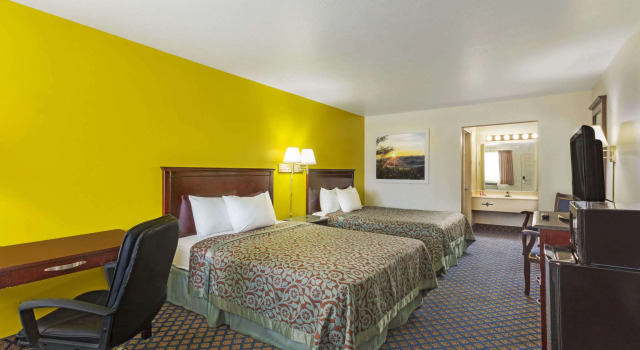 Days Inn by Wyndham Delta