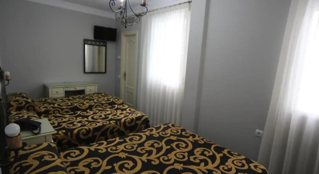 Четырёхместный номер Standard Hostal Roma