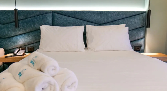 Трёхместный номер Standard с видом на море Seawave Hotel