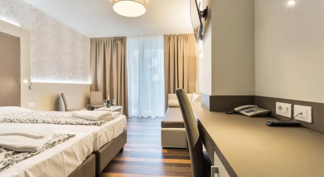 Трёхместный номер Comfort с балконом Hotel Gardesana
