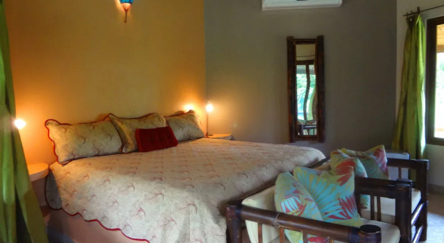 Manoas Luxury Camping and Villa Rentals, Rezervovat Kemp Hotely v Puntarenas s parkováním, Parkování